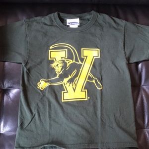 Vermont college T-shirt. Youth size small. UVM